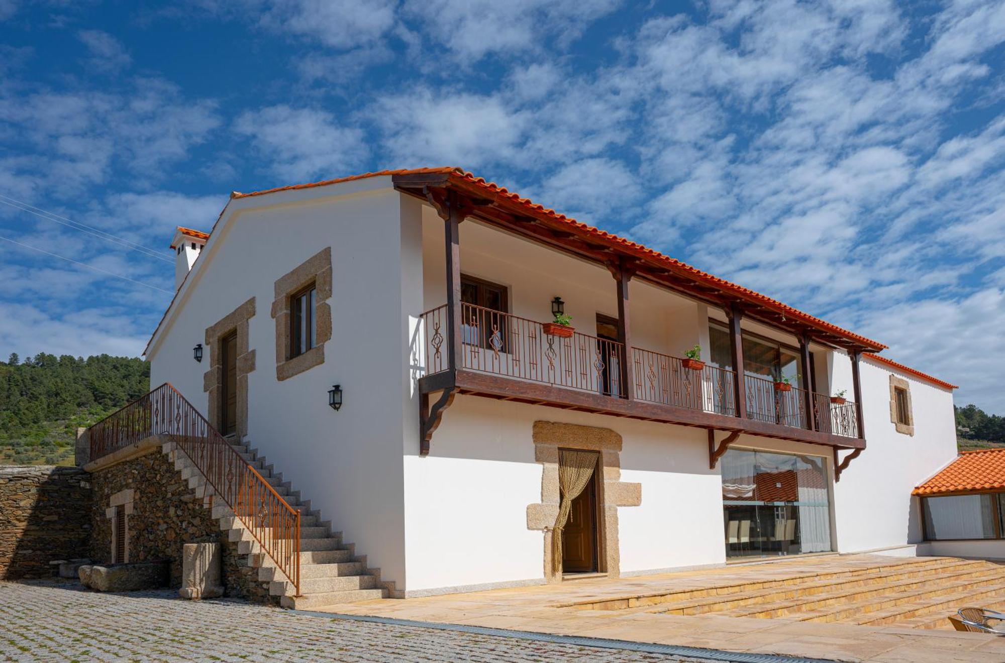 Valonquinta - Agro Hotel & Spa Vila Flor Exterior photo